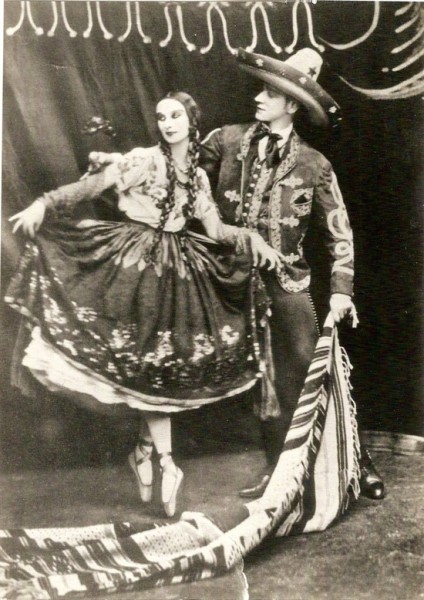 Anna Pavlova in Mexican Folklore attire from the Mexican dance "Jarabe Tapatio."